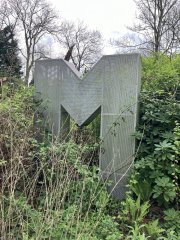 Kunstwerk M - Monument voor een monument van Han Goan Lim