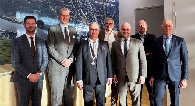 Commissaris van de Koning Wouter Kolff op bezoek bij gemeente Zuidplas