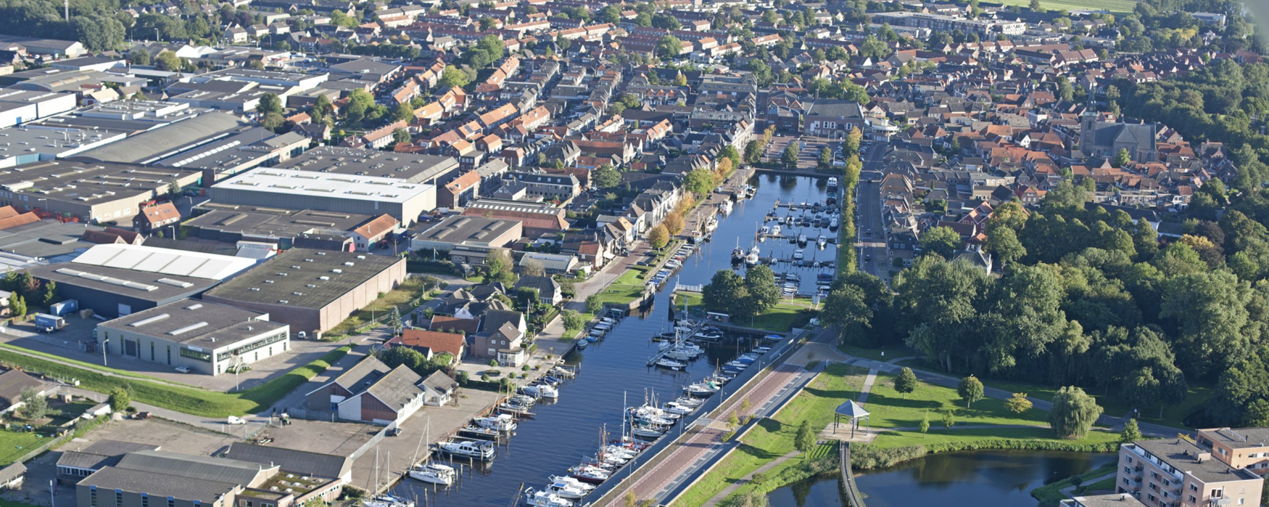 luchtfoto haven genemuiden