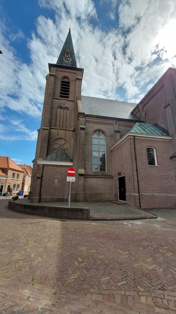 Kerkgebouw met toren, Kerkstraat Genemuiden